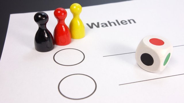 Landtagspräsident Hering macht sich für Wahlalter ab 16 stark