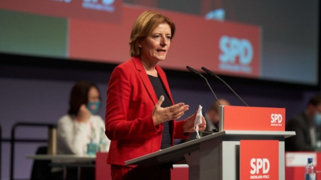 Dreyer und Kommunen appellieren wegen Flüchtlingskosten an den Bund