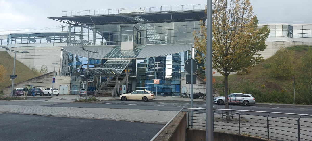 Montabaur: Vermeintliche Rauchentwicklung beendet ICE-Fahrt Montabaur: Vermeintliche Rauchentwicklung beendet ICE-Fahrt