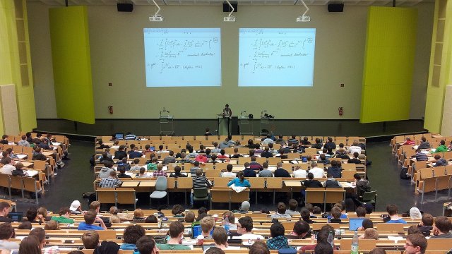 Universität Koblenz heißt knapp 2000 neue Studierende herzlich willkommen