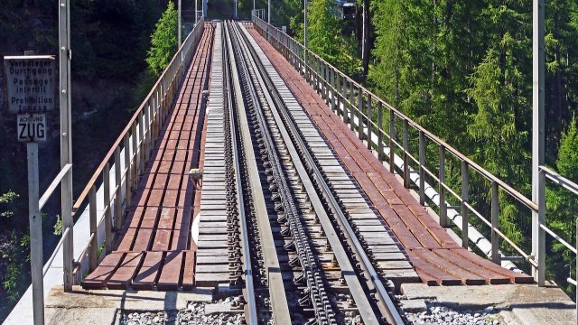 Zahnradbahnen in Weinbergen an der Mosel erneut manipuliert