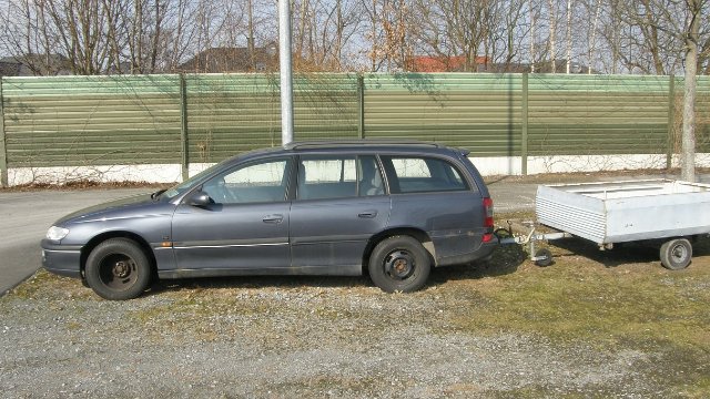 Fahrerin aus Ahrweiler ertappt: Mit gefälschtem Kennzeichen auf Autobahn