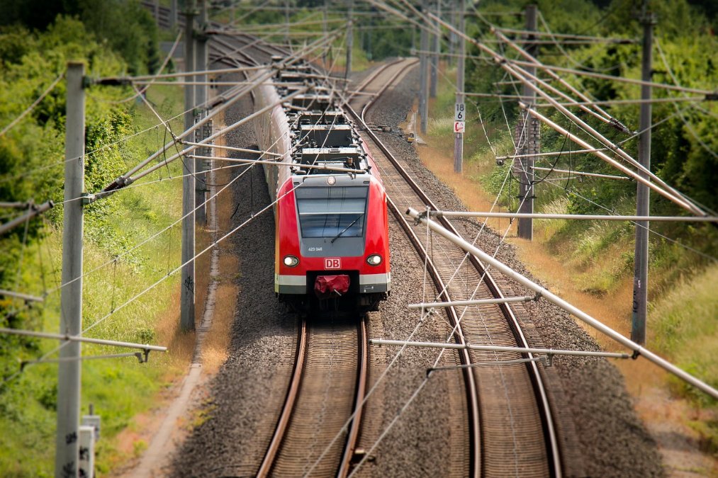 Bei der Bahn gilt wieder der reguläre Fahrplan - Warnstreik beendet Bei der Bahn gilt wieder der reguläre Fahrplan - Warnstreik beendet