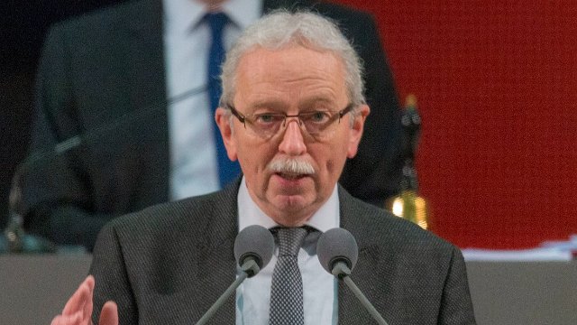 AFD Politiker will nach Abwahl in Landtag und Partei bleiben