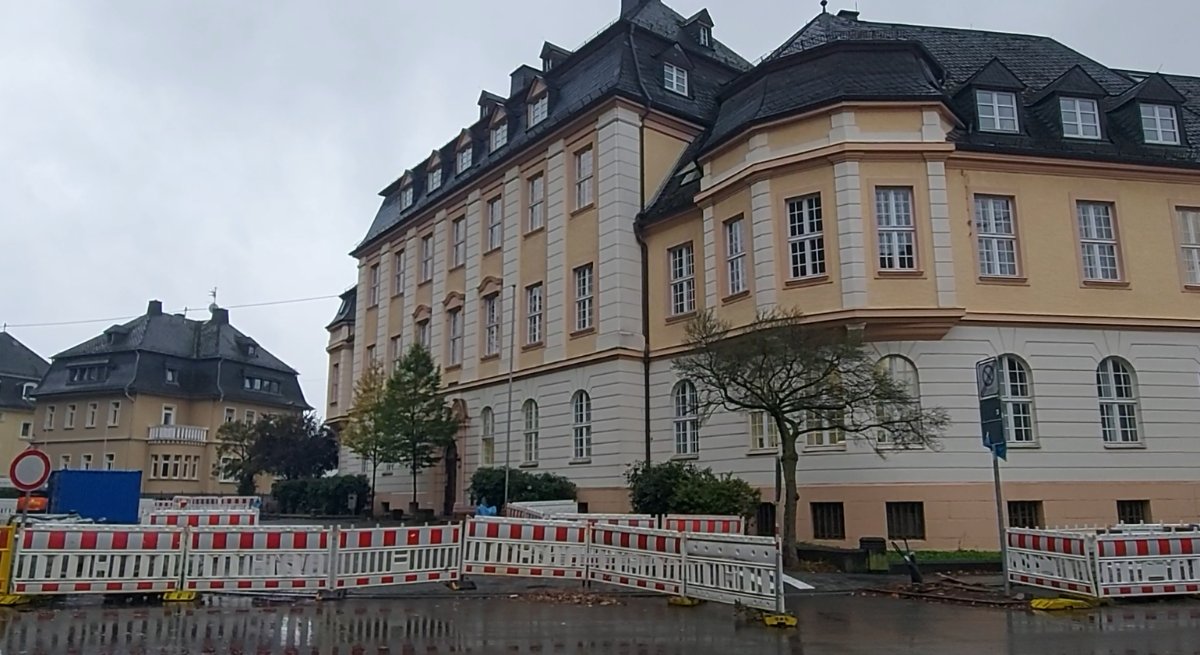 26-Jährige nach tödlichen Raser-Unfall zu Haftstrafe verurteilt 26-Jährige nach tödlichen Raser-Unfall zu Haftstrafe verurteilt
