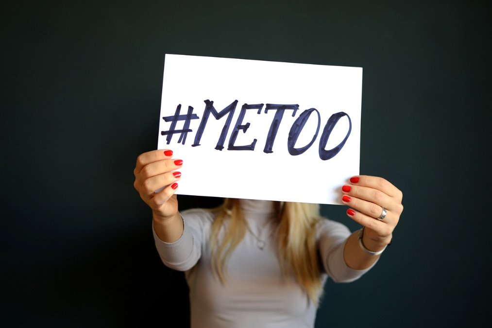 Studie: Sexuelle Belästigung Jugendlicher im Netz ein Problem Studie: Sexuelle Belästigung Jugendlicher im Netz ein Problem