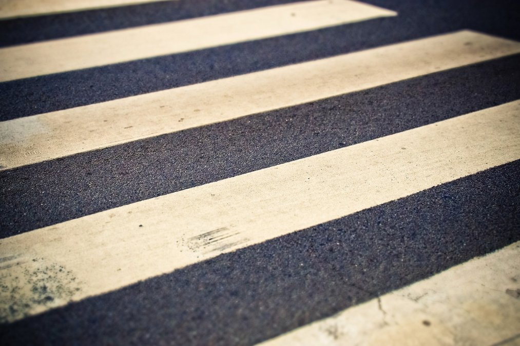 38-Jähriger auf Zebrastreifen von Auto erfasst und schwer verletzt 38-Jähriger auf Zebrastreifen von Auto erfasst und schwer verletzt