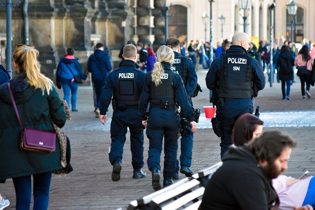 Landesregierung beschließt höhere Zulage für Polizeibeamte Landesregierung beschließt höhere Zulage für Polizeibeamte
