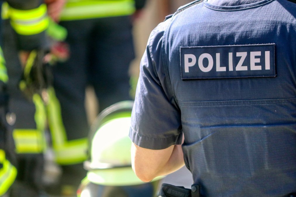 Bahnhof in Linz am Rhein wegen Feuerwehreinsatz eine Stunde gesperrt Bahnhof in Linz am Rhein wegen Feuerwehreinsatz eine Stunde gesperrt