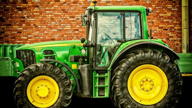Landwirte in Koblenz blockieren Lidl-Zentrallager