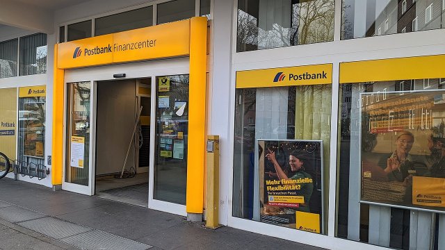 Verdi: Warnstreiks auch in Postbank-Filialen