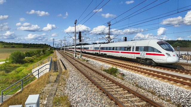 ICE-Strecke zwischen Köln und Frankfurt soll 1 Monat gesperrt werden
