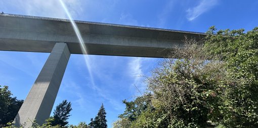 Belastungstest auf maroder Moseltalbrücke Belastungstest auf maroder Moseltalbrücke