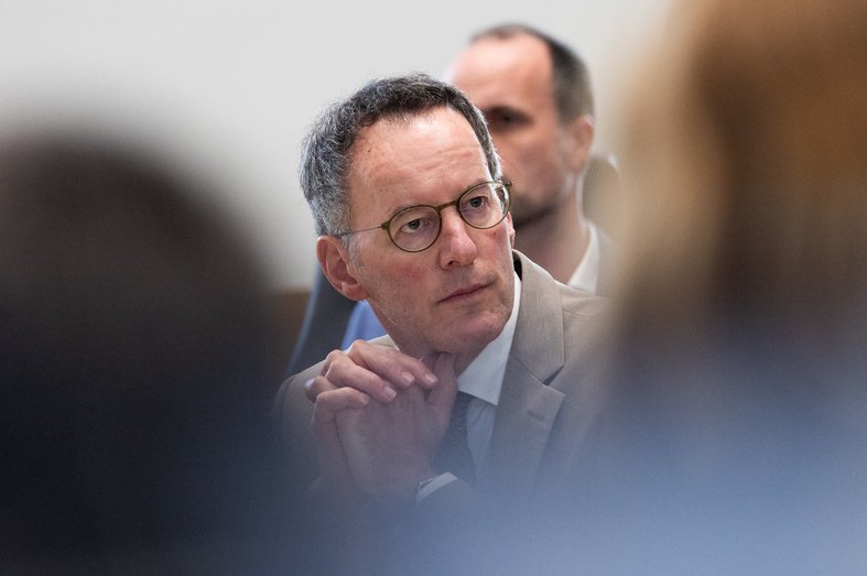Minister Ebling: Urteil zur AfD ist "richtungsweisend"