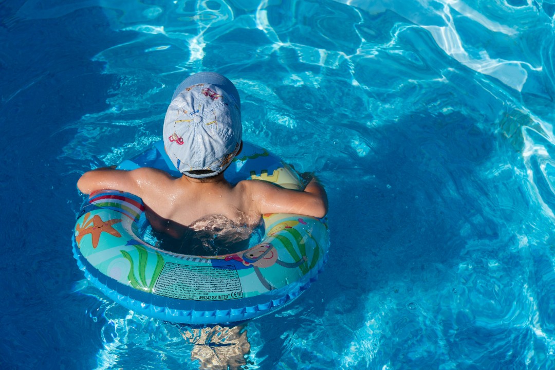Land fördert Initiativen für mehr Schwimmunterricht Land fördert Initiativen für mehr Schwimmunterricht