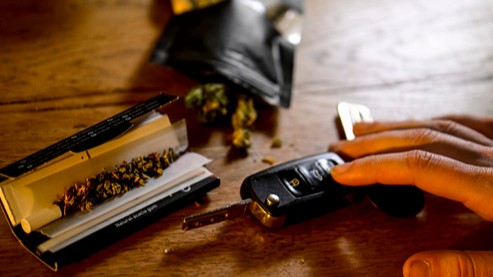 Bundestag beschließt Grenzwert für Cannabis am Steuer