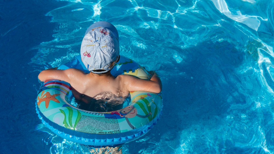 Land fördert Initiativen für mehr Schwimmunterricht