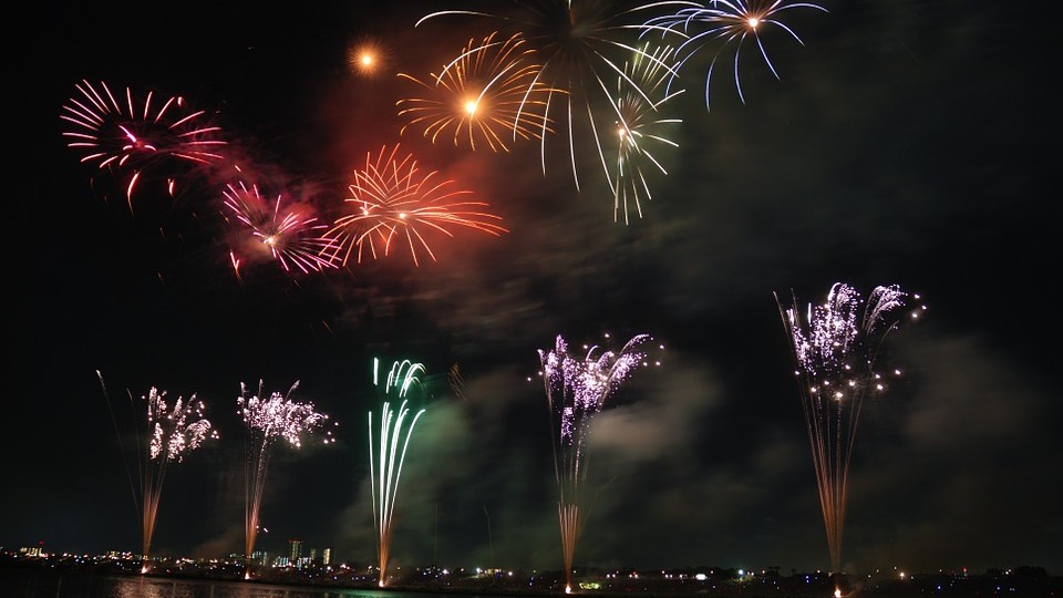 Schiffe und Show bei «Rhein in Flammen» in Koblenz