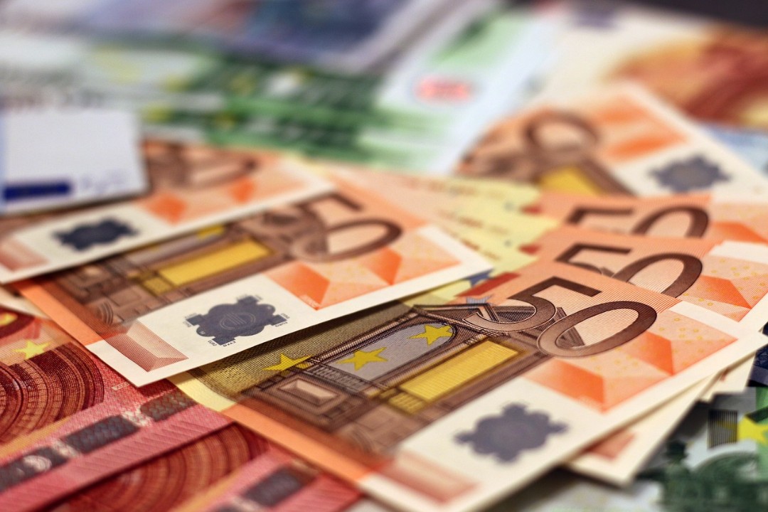 Landesregierung stellt Investitionsprogramm für Kommunen vor Landesregierung stellt Investitionsprogramm für Kommunen vor