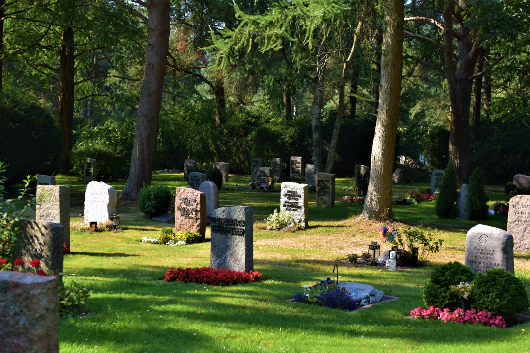 Studie: Große Unterschiede bei Friedhofsgebühren Studie: Große Unterschiede bei Friedhofsgebühren