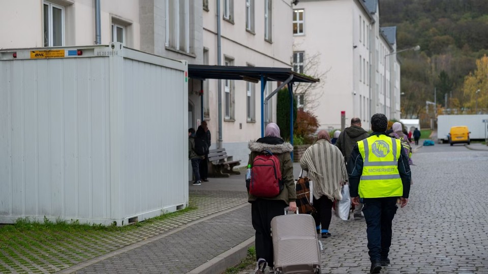 Angespannte Lage trotz Rückgangs von Asylsuchenden