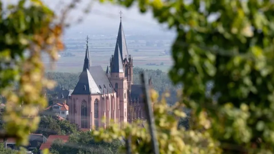 Tourismus bekommt mehr Beinfreiheit