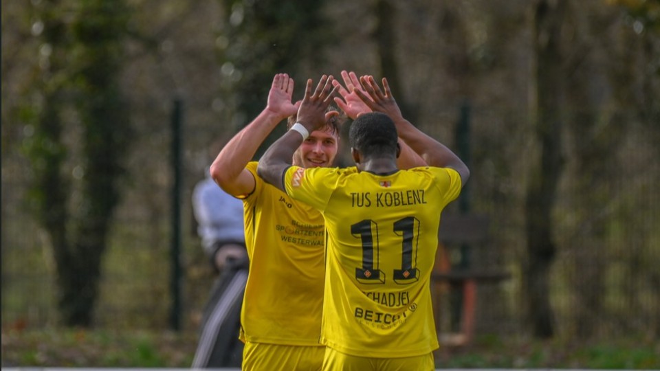 TuS Koblenz feiert ersten Pflichtspielerfolg im Jahr 2025 mit 3:0-Auswärtssieg
