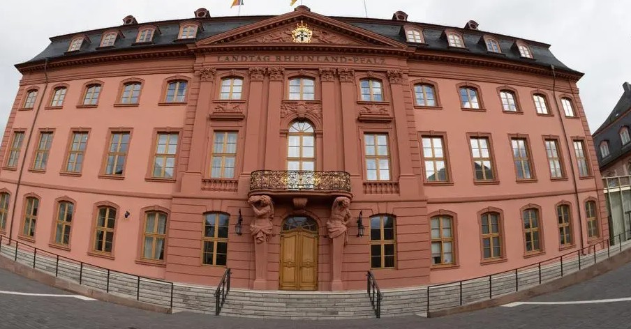 Grundgesetzänderungen treffen auch Bundesländer-Haushalte Grundgesetzänderungen treffen auch Bundesländer-Haushalte