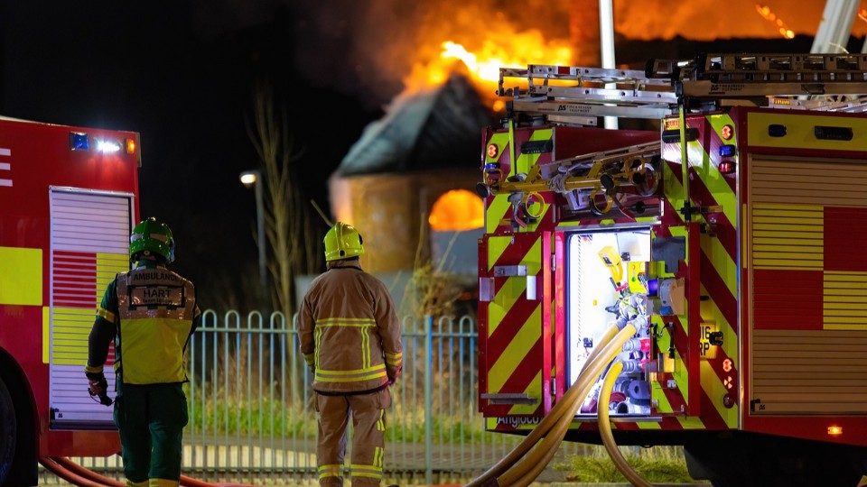 Verdacht auf Brandstiftung - Scheunenbrand in Hachenburg