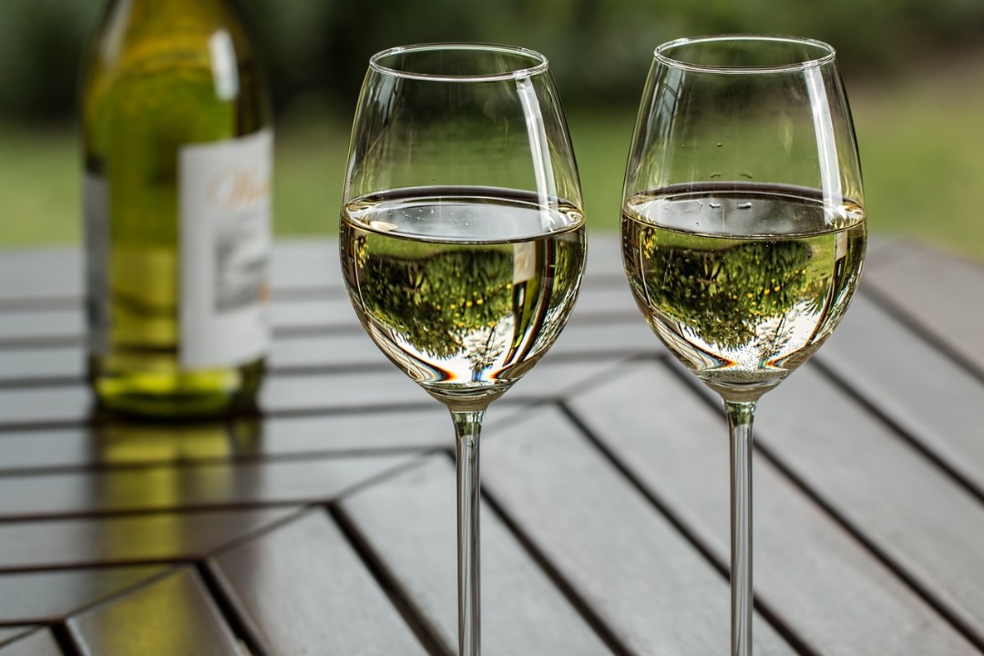 Weißwein gefragt - Bedrohung durch mögliche US-Zölle Weißwein gefragt - Bedrohung durch mögliche US-Zölle