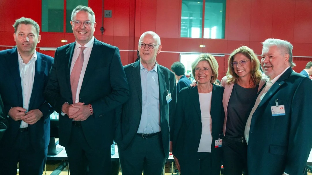 Schweitzer: Klingbeil sollte SPD-Chef bleiben
