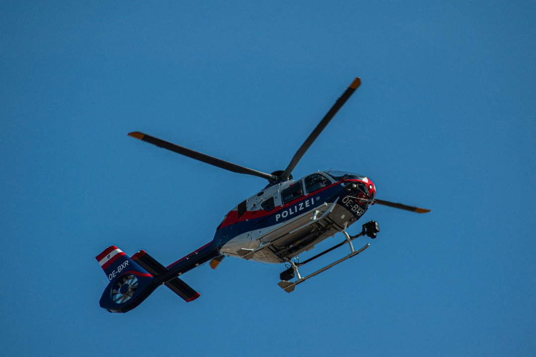 Unruhige Nacht in Buchholz: Knallgeräusch führt zu Fahndung mit Hubschrauber