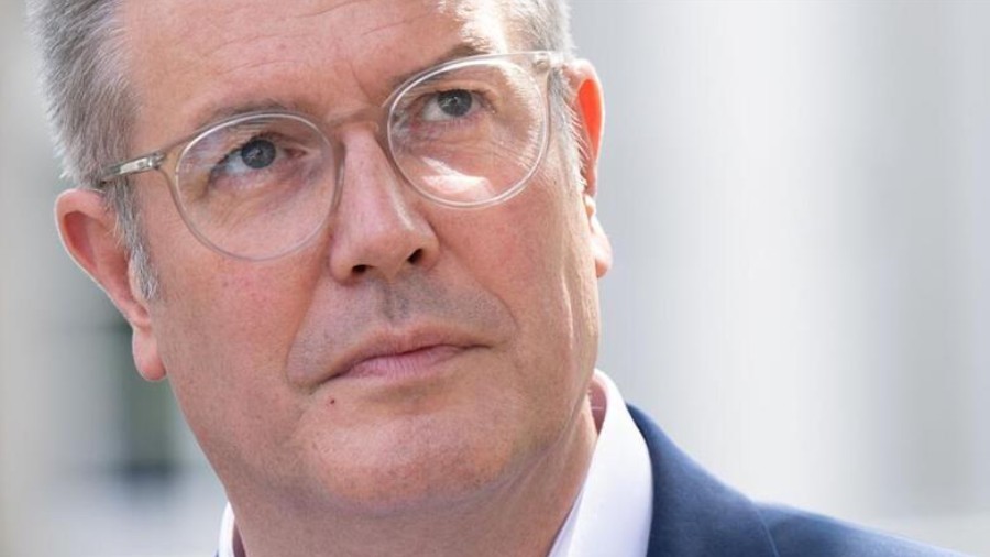 Bundeskabinett: Schweitzer sieht keine Folgen für Wahlkampf