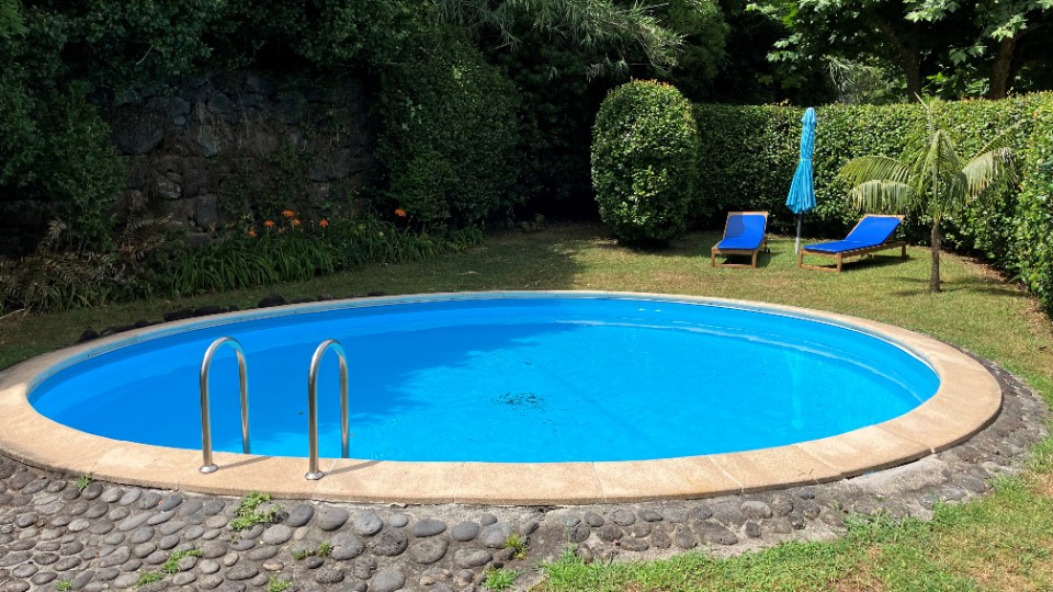 Pool Befüllung bitte anmelden!