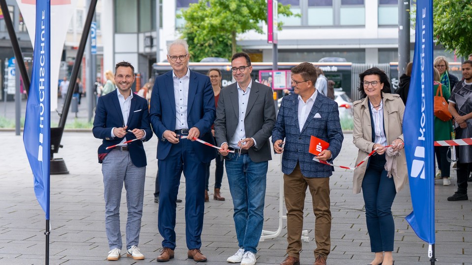 Forschungspavillon der Hochschule Koblenz auf dem Zentralplatz feierlich eröffnet