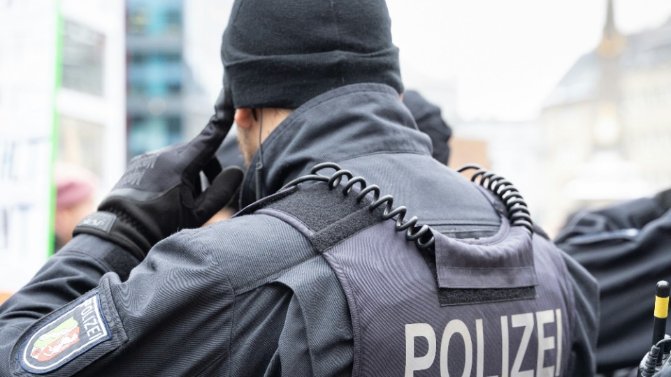 Großeinsatz in Koblenz: Bedrohung mit vermeintlicher Waffe löst Polizeiaktion aus