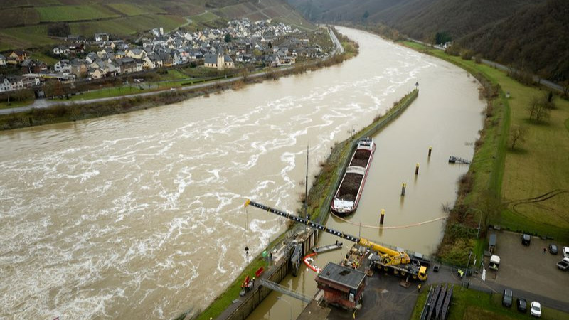 Nadelöhr Schleusen – warum sie auf der Mosel so wichtig sind