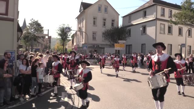 Ein guter Tropfen: 99. Braubacher Weinfest glänzt mit einzigartigem Umzug!