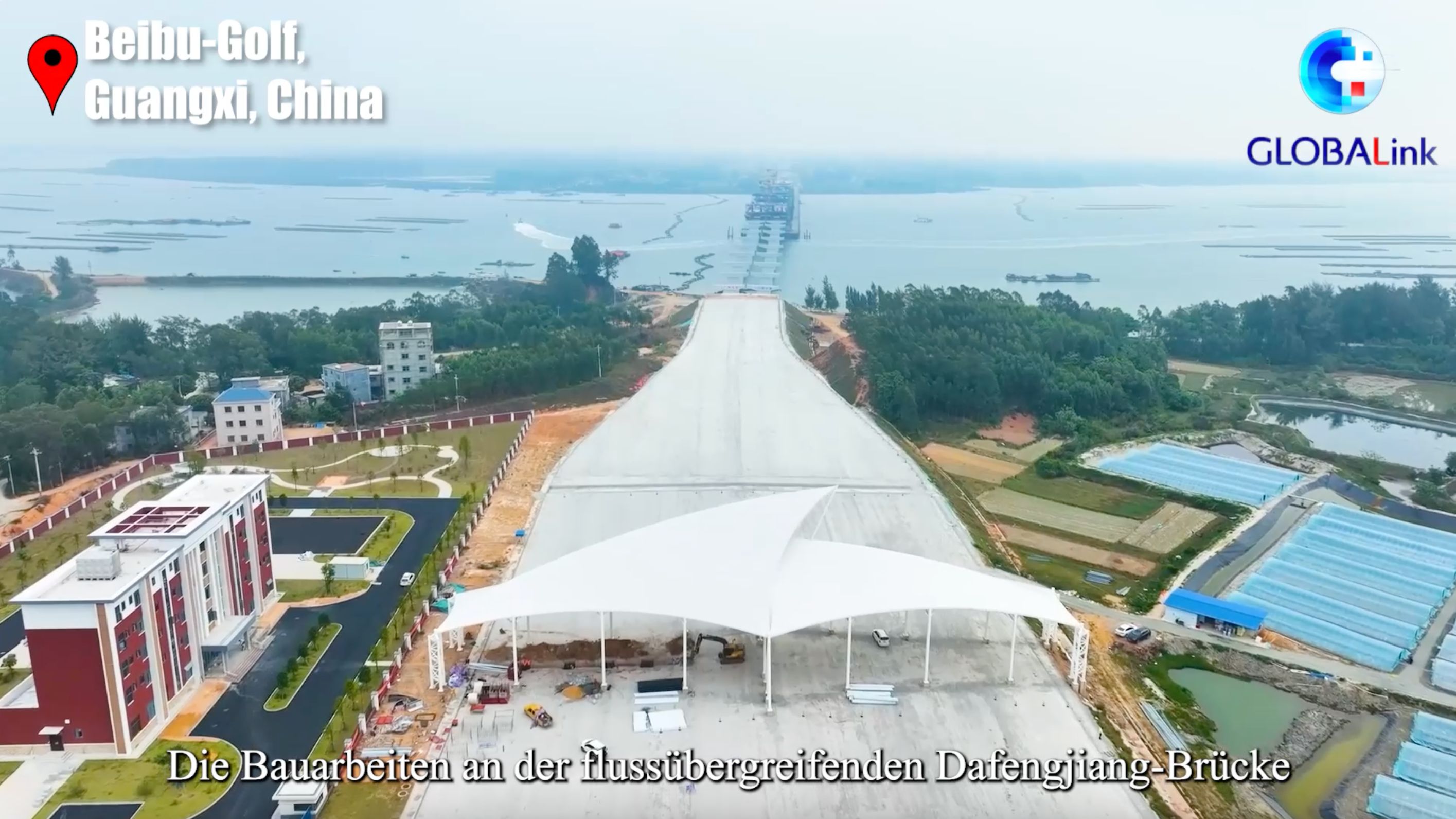 GLOBALink | Bau einer flussübergreifenden Brücke in Südchina in vollem Gange